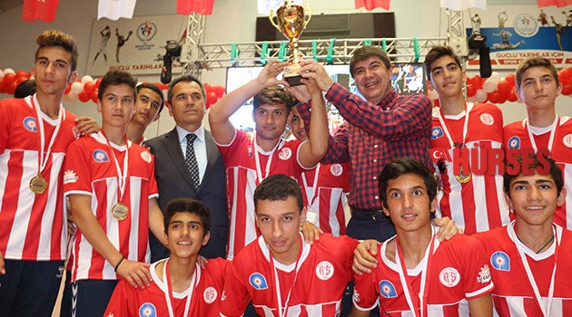 Okullar Ligi’nden milli formaya