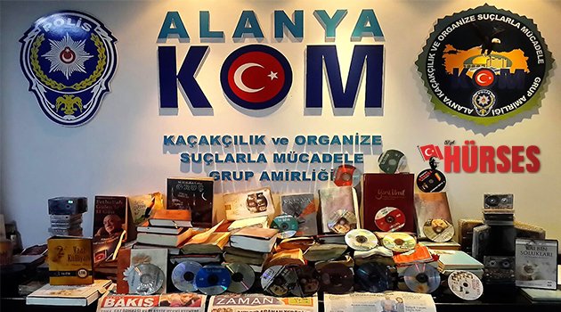 Ormanda FETÖ kitapları