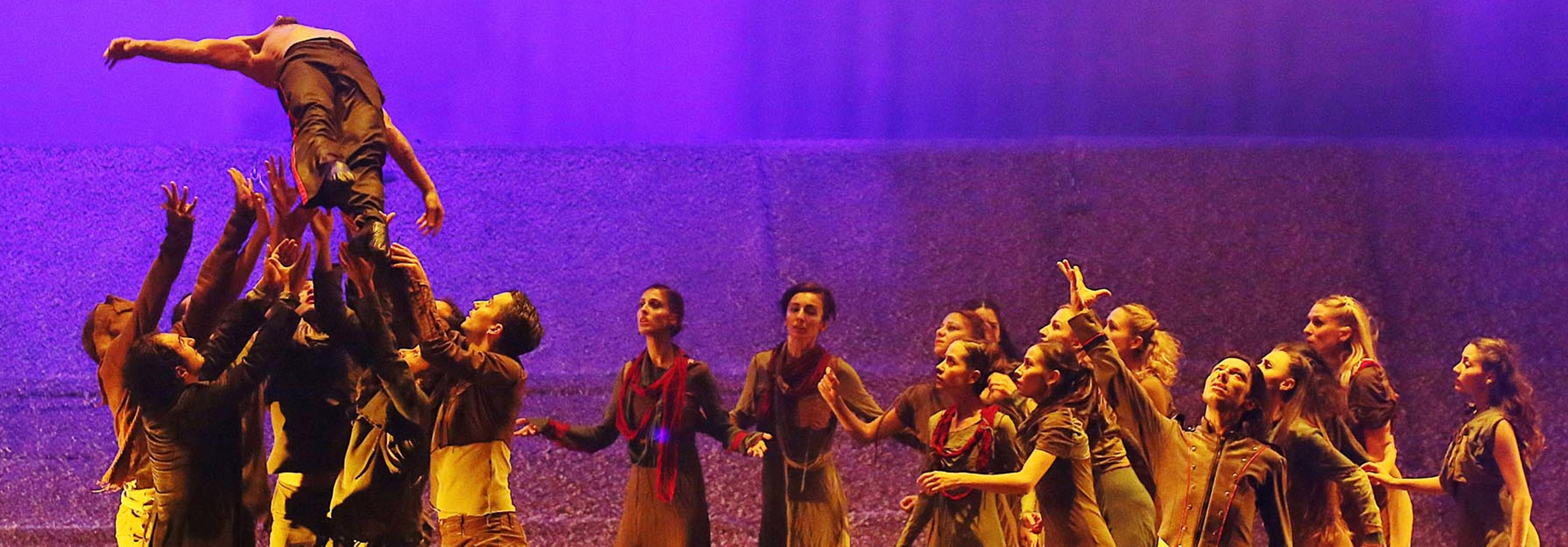 ’otello’ İle Açılış