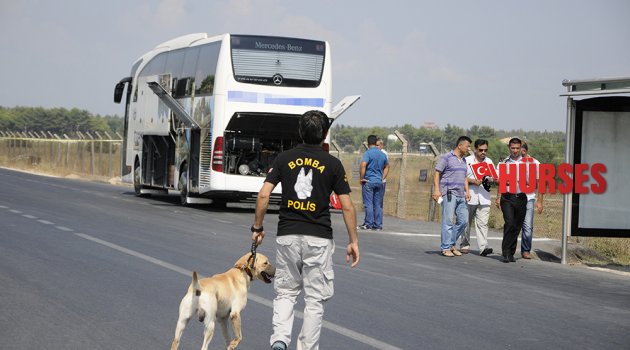 OTOBÜSTE ŞÜPHELİ PAKET PANİĞİ