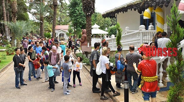 Oyuncak Müzesi’ne ziyaretçi akını