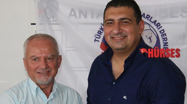 ÖZTÜRK’TEN YEŞİL IŞIK: ETO’O İLE SÖZLEŞME YENİLEYEBİLİRİZ