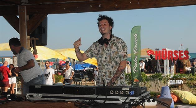 Palm Beach’te Karaduman rüzgarı