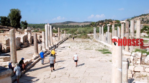 PATARA'DA YAZ KAZILARI BAŞLADI