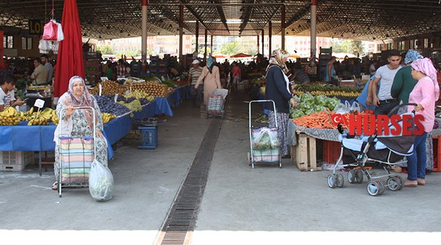 PAZARCILAR RUSYA SÜRECİNİ BEKLİYOR