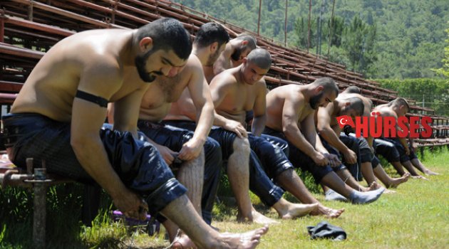 PEHLİVANLAR EDİRNE'YE HAZIRLANIYOR...