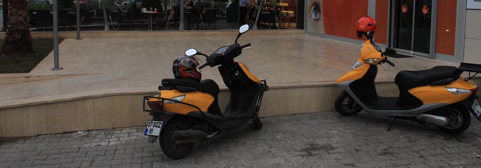 Plakalar Takıldı