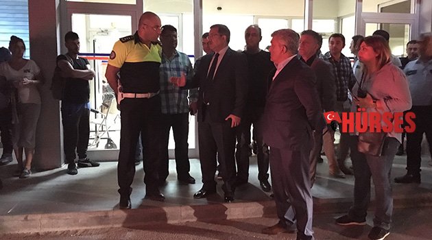 Polis memuruna otomobil çarptı