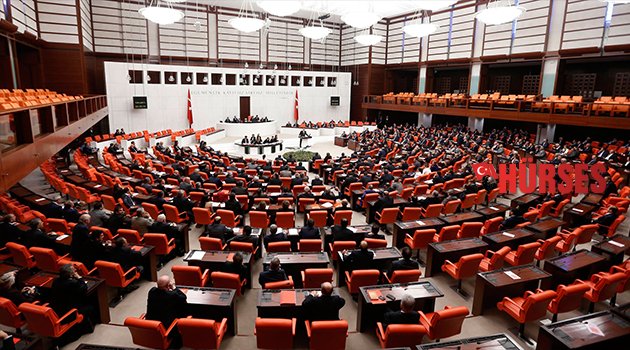 REFERANDUM İÇİN FİKİRLER FARKLI