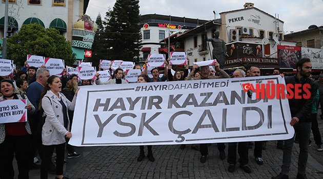 REFERANDUM PROTESTOSU
