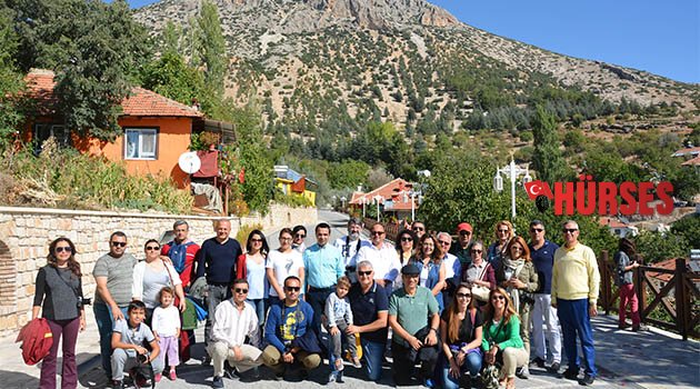 Salı Grubu Elmalı'da