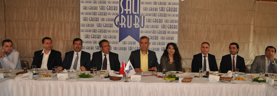 Salı Grubu&#8217;nda &#8217;adab-ı Muaşeret&#8217; Dersi