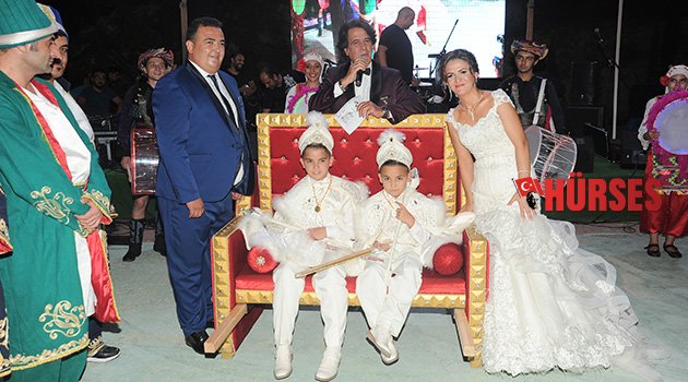 Saraç ailesinin mutlu günü