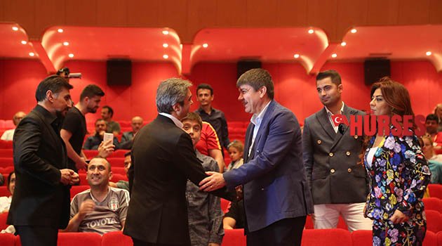 Şaşmaz'a 'Boş salon' şoku