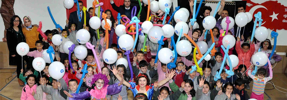 &#8217;şeker Portakalı&#8217; Elmalı&#8217;ya Gitti