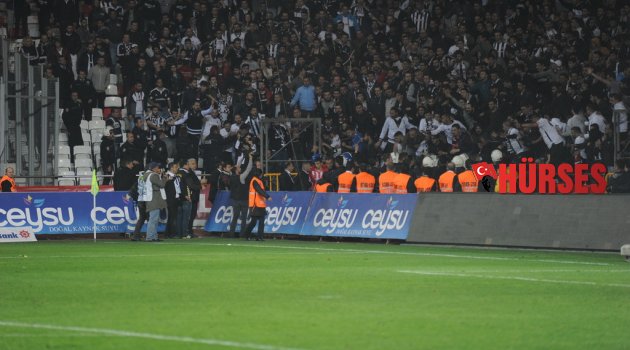 SİZ HEPİNİZ BEN TEK