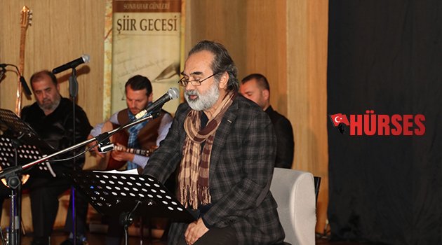 ‘SONBAHAR ŞİİR GECESİ’ DUYGULANDIRDI