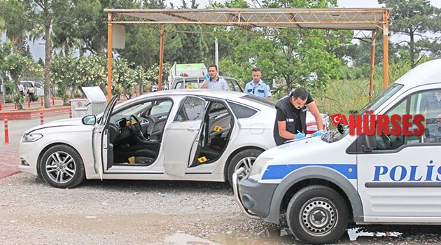 Şüpheli araçtan tabanca çıktı