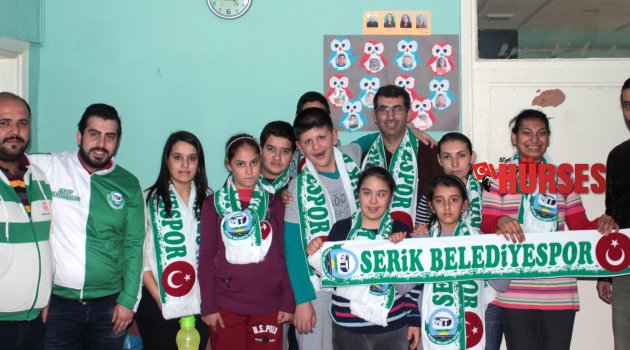 TARAFTARDAN ÖZEL ÖĞRENCİLERE ZİYARET