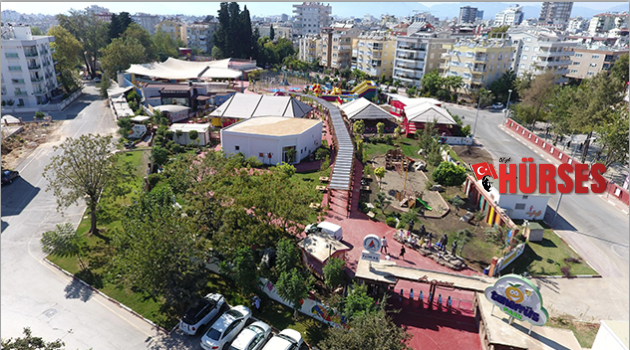 Teneffüs Park'a  labirent parkuru