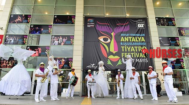 Tiyatro Festivali başlıyor