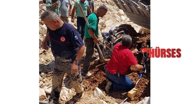 Traktör devrildi: 2 yaralı