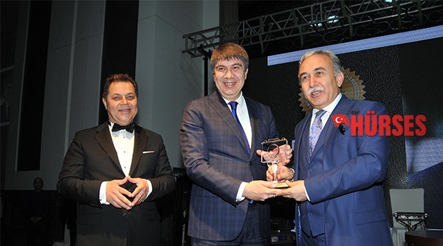 TÜREL'E ADANA'DA ÖZEL ÖDÜL