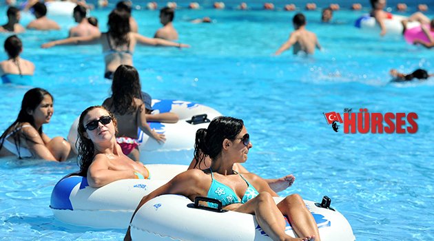 Turist arttı gelir düştü