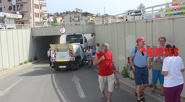 Turistlere rezil olduk!