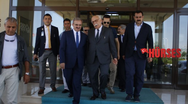 TURİZM BAKANI ANTALYA'DA