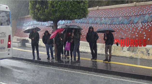 Turizm çalışanlarının yağmur çilesi