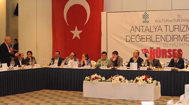 TURİZMİN SORUNLARI ANTALYA’DA TARTIŞILDI