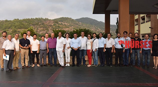 Turizmin sorunlarını konuştular