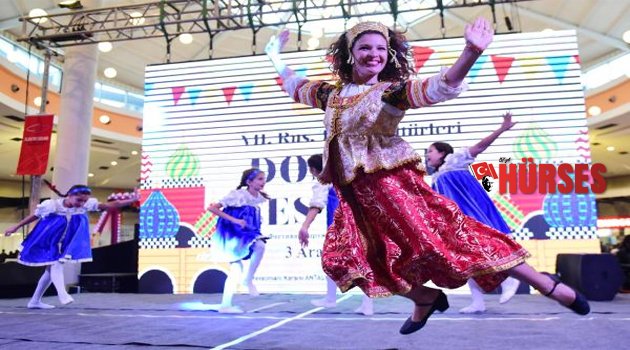 TÜRK VE RUSLAR DOSTLUK FESTİVALİNDE BULUŞTU