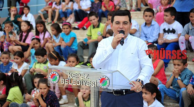 TÜTÜNCÜ EĞİTİM SEZONUNU MÜJDELERLE AÇTI