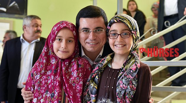 TÜTÜNCÜ, GAZİPAŞA'DA  ÖĞRENCİLERLE BULUŞTU