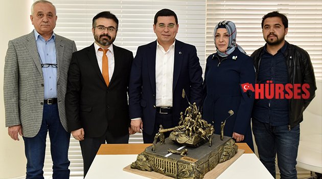 TÜTÜNCÜ’YE ZİYARET