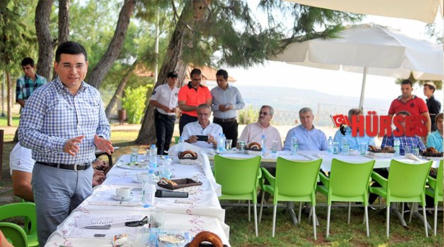 TÜTÜNCÜ: YERELDE SİYASET OLMAZ