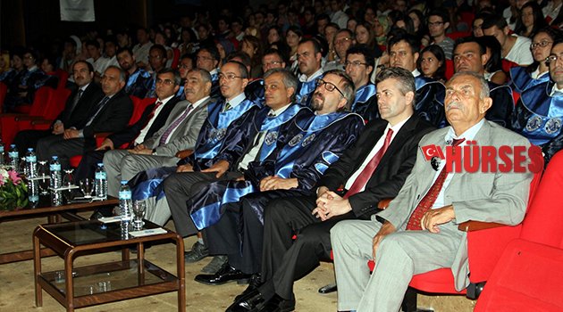 UAÜ'DE AKADEMİK YIL AÇILDI
