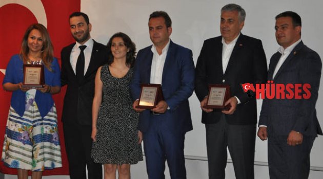 ÜÇÜ BİR ARADA
