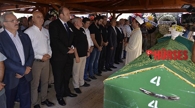 ÜNLÜ İŞADAMI SON YOLCULUĞUNA UĞURLANDI