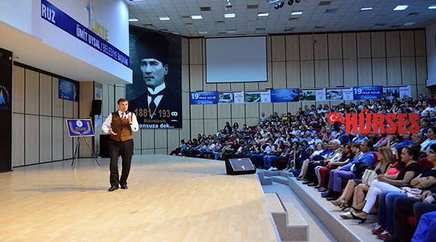 ÜSTÜN DÖKMEN'DEN MUTLULUK SIRLARI