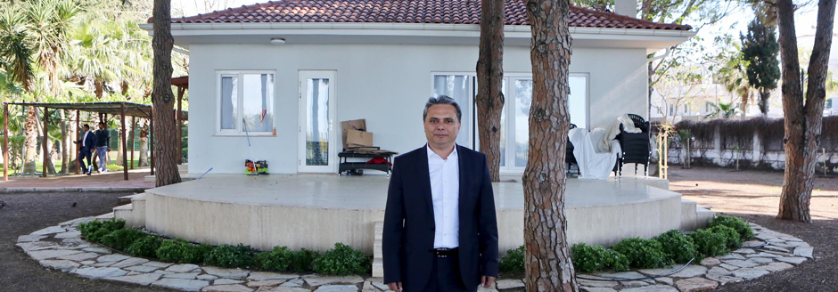 Uysal, Konutunu Boşaltıyor