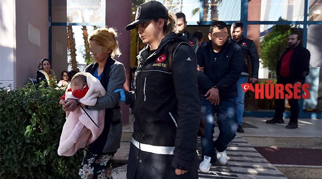 Uyuşturucu satarken yakalandı