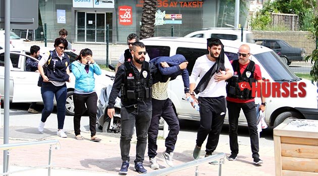 Uyuşturucu tacirleri tutuklandı