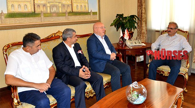VALİ KARALOĞLU, GAZETECİLERİ AĞIRLADI