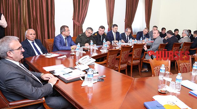Vali Karaloğlu talimat verdi: Servisler kontrol edilecek