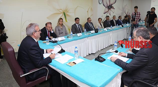 Vali Karaloğlu'ndan metruk bina uyarısı
