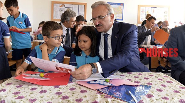 VALİDEN ÖĞRENCİLERE TAVSİYE