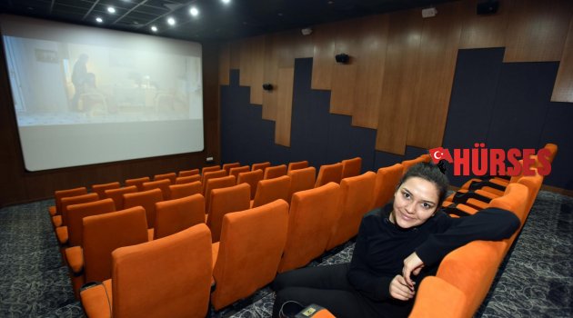 VARSAK HALKI SİNEMADAN MEMNUN